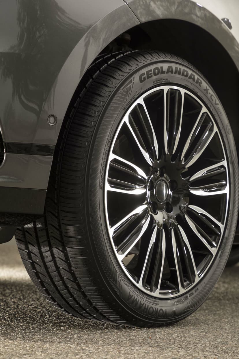 Tire image 1