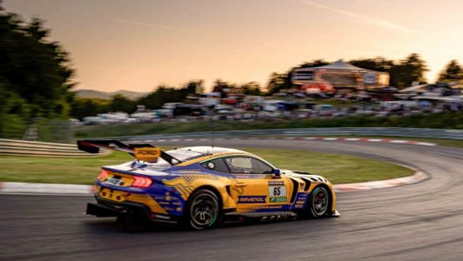 Ford Mustang GT3 con neumáticos YOKOHAMA ADVAN termina primero en su clase en las 24 Horas de Nürbur