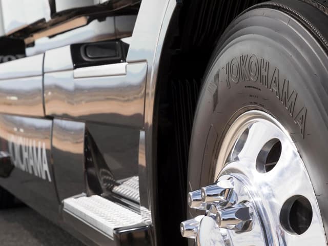 Los errores más comunes que aceleran el desgaste de tus neumáticos (y cómo evitarlos)