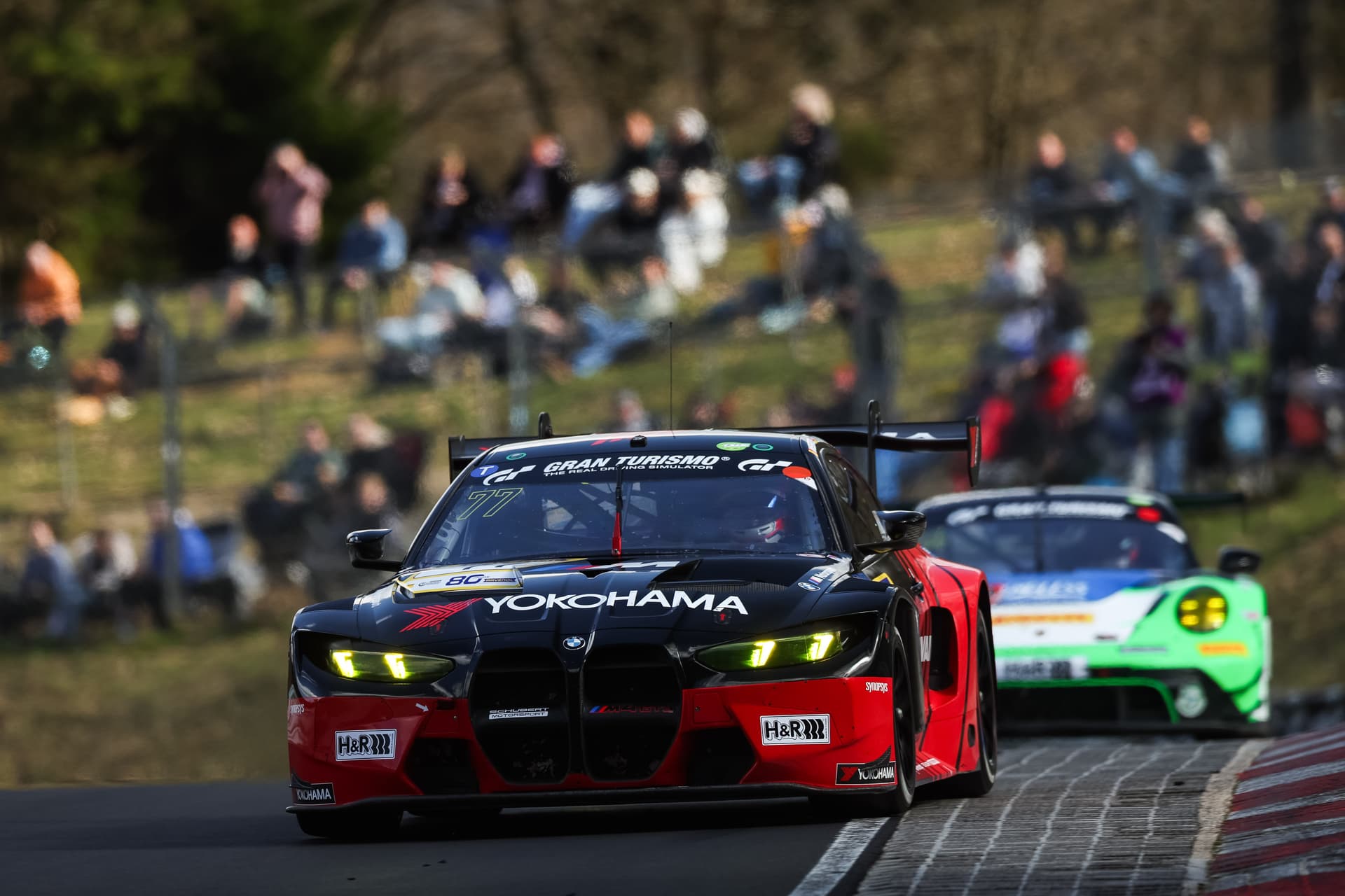 BMW M4 GT3 EVO equipado con neumáticos Yokohama logra la victoria en Nürburgring (NLS3)