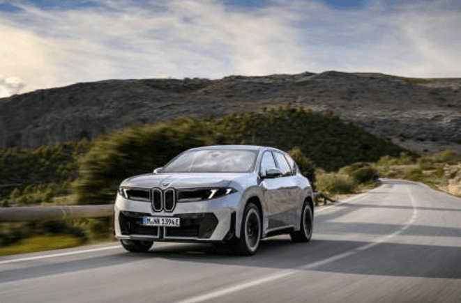 Yokohama ADVAN Sport V107 equipa al nuevo BMW iX3 eléctrico